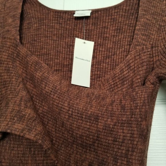 Long-Sleeve Wrap-Front Mini Sweater Dress - Brown (SP) - ABERCROMBIE & FITCH - Picture 4 of 13